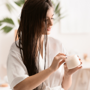 Leia mais sobre o artigo O Papel dos Hormônios na Queda de Cabelo Feminino